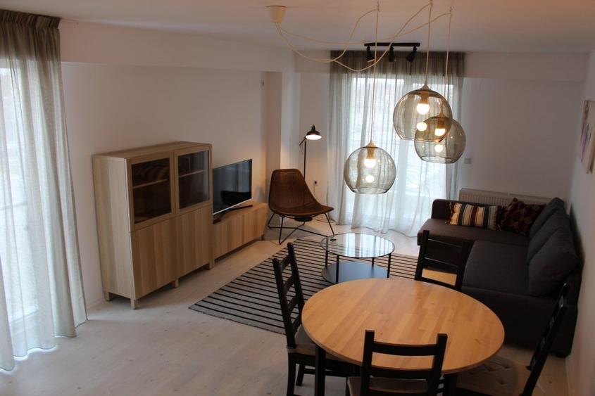 Apartament cu 2 camere decomandat, mobilat în Nord