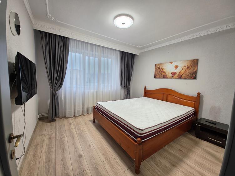 Apartament cu 2 camere decomandat în CET