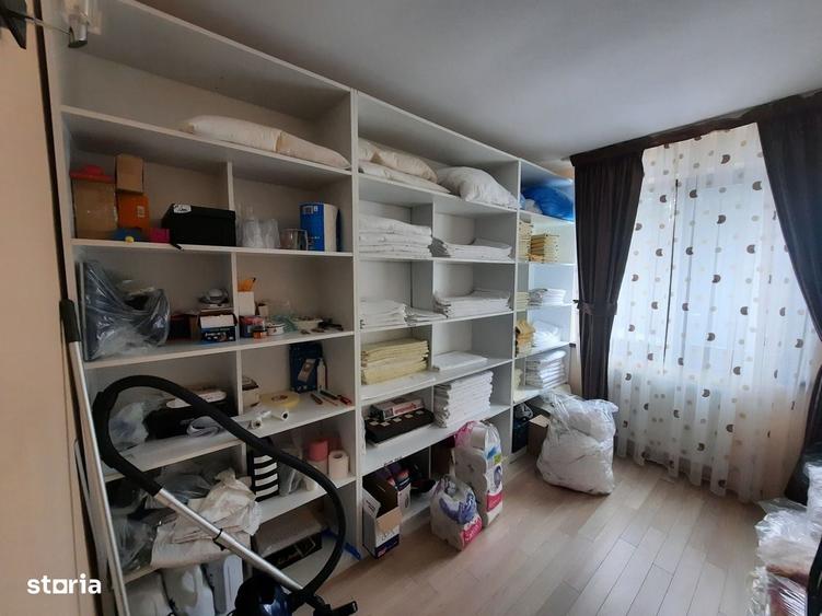 Casă cu 4 camere cu Teren 500 Mp în Predeal