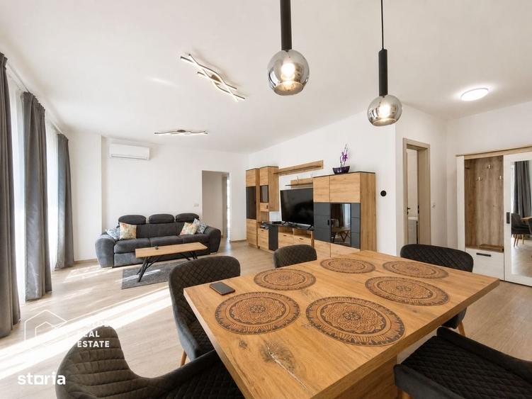 Apartament cu 3 camere decomandat în Central