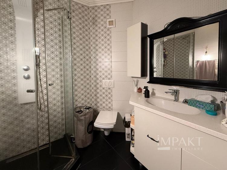 Apartament cu 2 camere semidecomandat, mobilat în Bulgaria