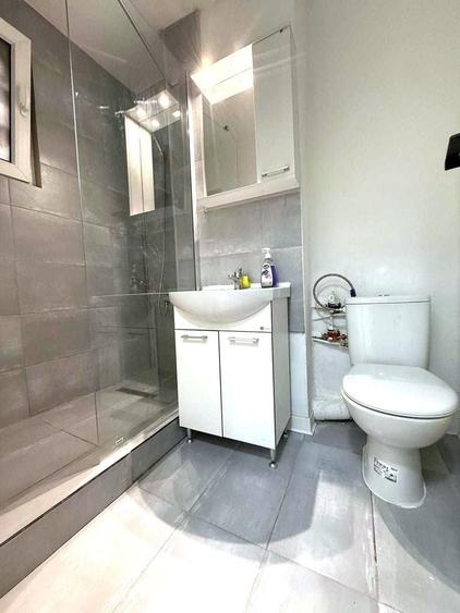 Apartament cu 3 camere decomandat, mobilat în Basarabia