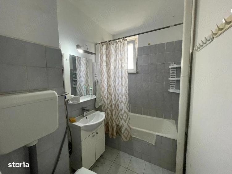 Garsonieră decomandată în Tei