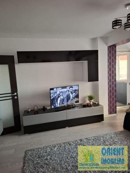 Compozitorilor, de inchiriat 2 camere, mobilat, termen lung - 7