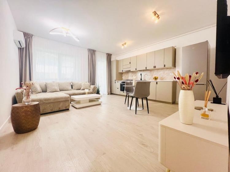 NOU /SUPERB /  COMPLET MOBILAT SI UTILAT / LOC PARCARE - 1