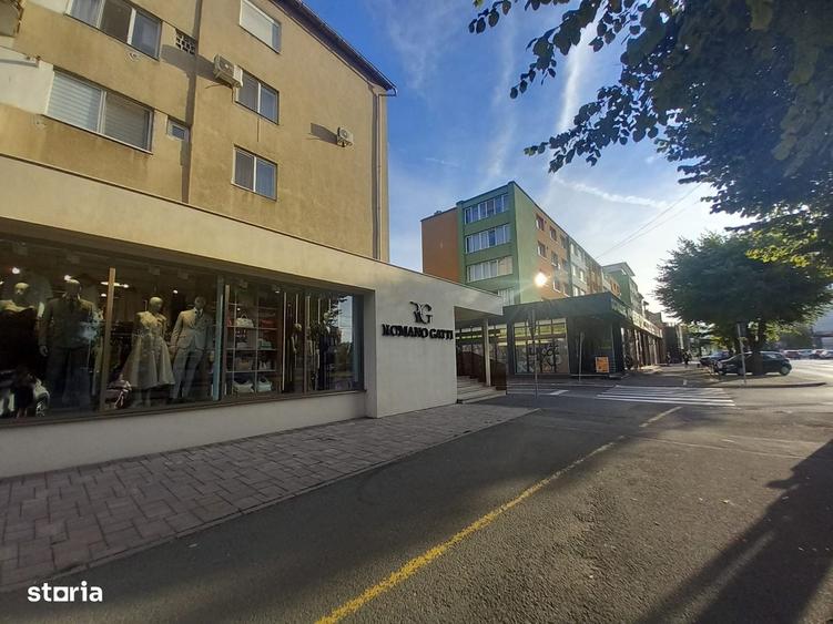 Apartament cu 2 camere semidecomandat în Ultracentral