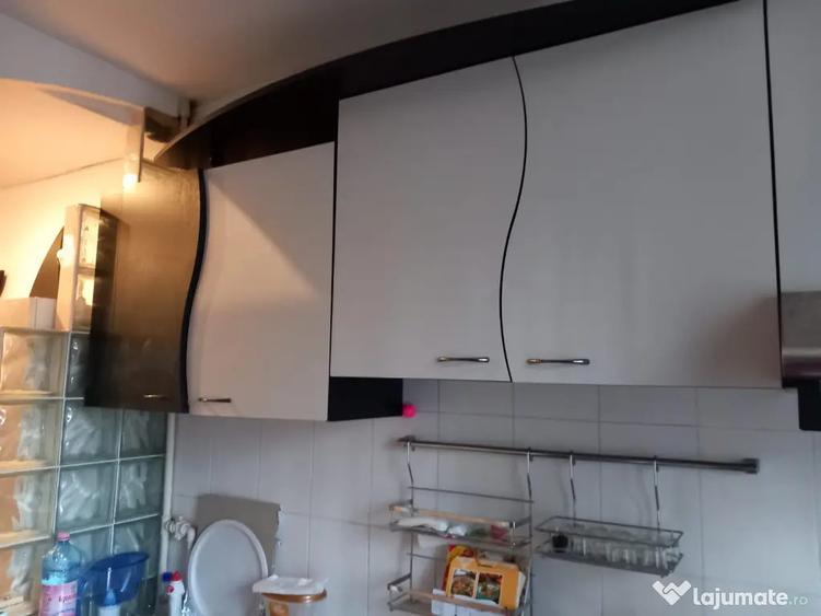 Apartament cu 2 camere semidecomandat în Nord