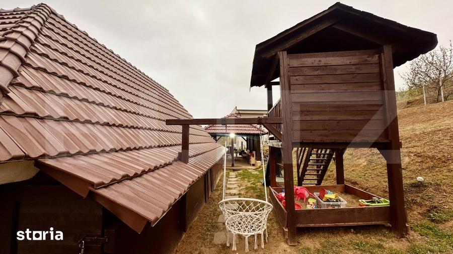 Casă cu 5 camere cu Teren 1988 Mp în Oncea
