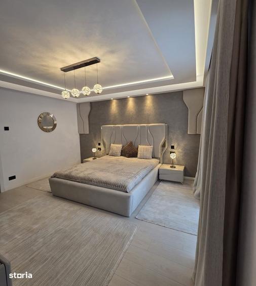 Casă cu 4 camere cu Teren 200 Mp în Central