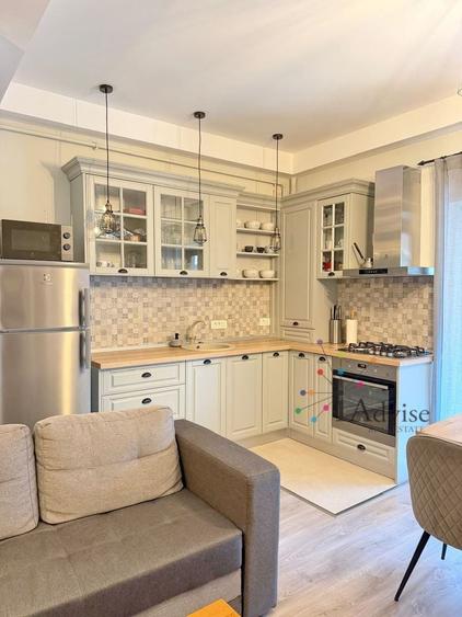 Apartament cu 3 camere decomandat în Poiana Brașov