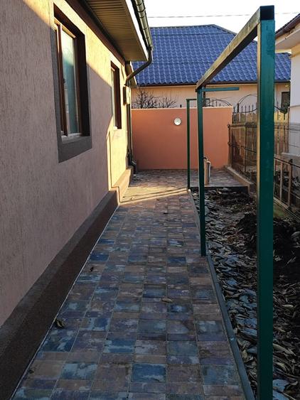 Casă cu 3 camere cu Teren 300 Mp în Valu lui Traian