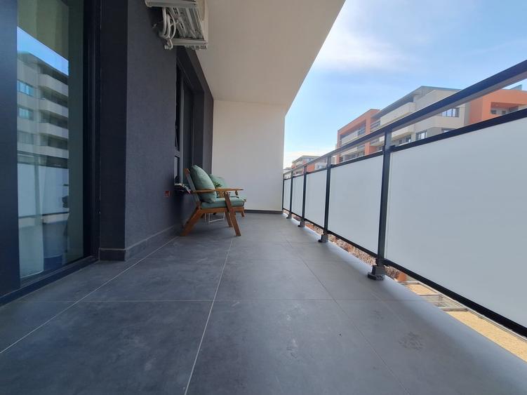 Apartament cu 2 camere decomandat, mobilat în Aradului
