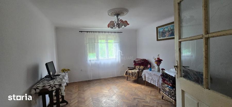 Casă cu 2 camere cu Teren 234 Mp în Central
