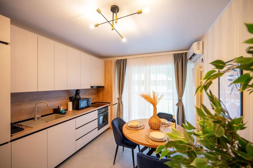 Apartament cu 2 camere decomandat în Mamaia-Sat