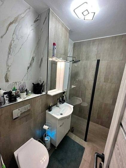 Apartament cu 1 camera confort sporit, 44mp, etaj intermediar, finisat, mobilat si utilat in Zorilor - 1