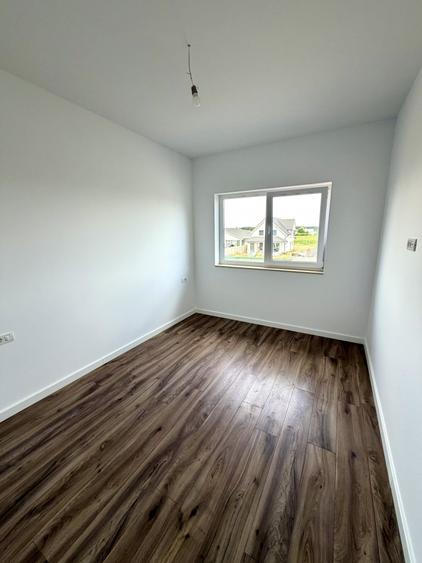 Teren Generos, 5 Camere, Finalizata - 10