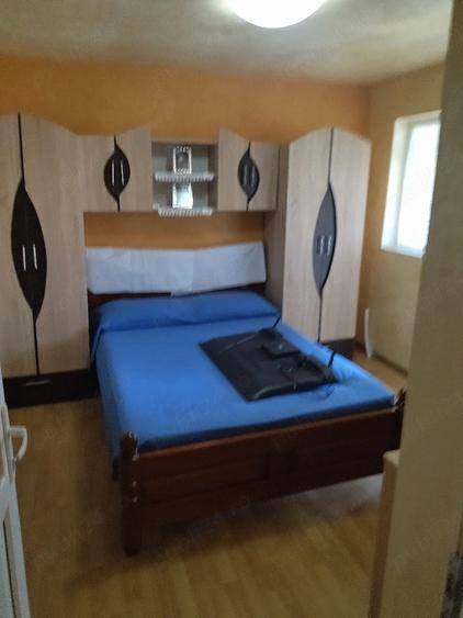 Apartament cu 2 camere decomandat în Gugești