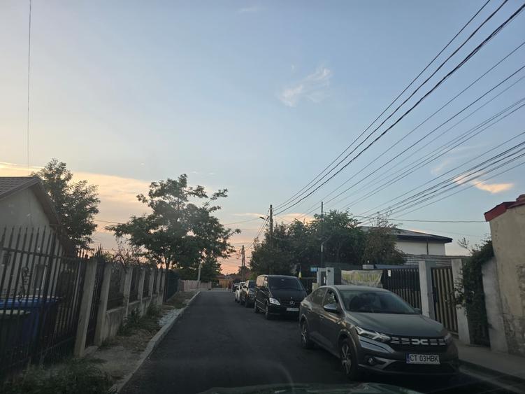 Teren Construcții intravilan de 750 mp, în Tuzla