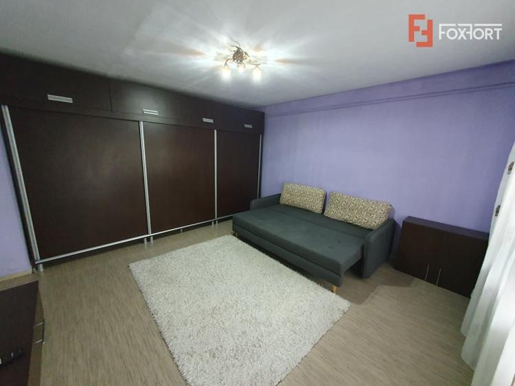 Apartament cu 2 camere decomandat, mobilat în Steaua