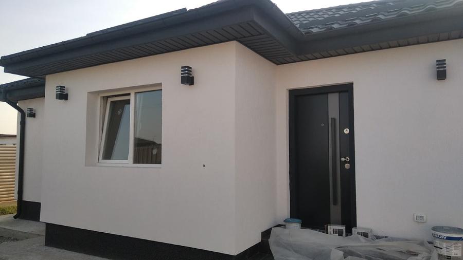 Casă individuală cu 5 camere cu Teren 350 Mp în Berceni