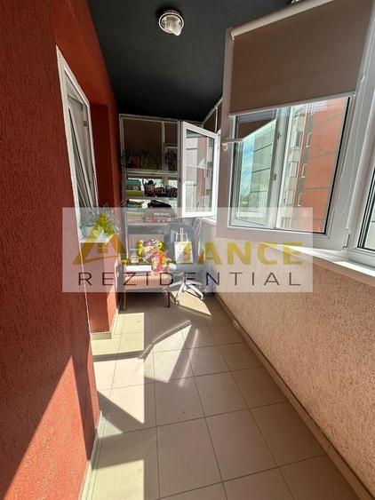 Apartament cu 2 camere decomandat, mobilat în Apărătorii Patriei