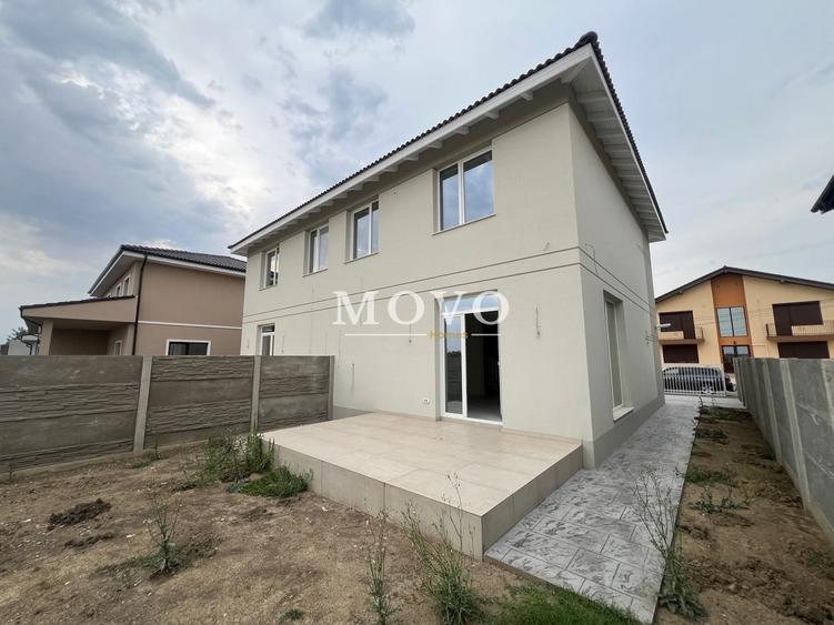 Duplex cu 4 camere cu Teren 270 Mp în Giroc