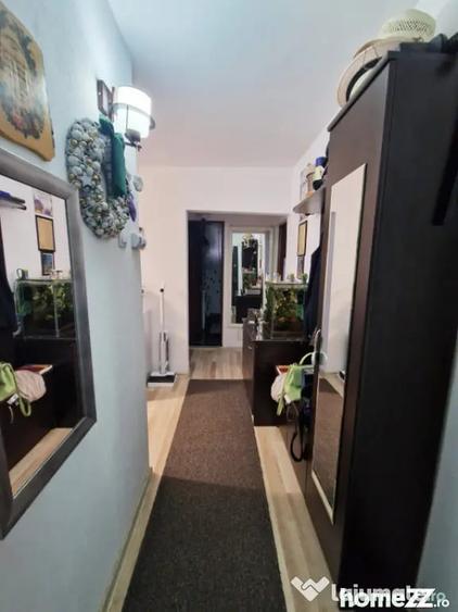 Apartament cu 2 camere decomandat în Hotvon