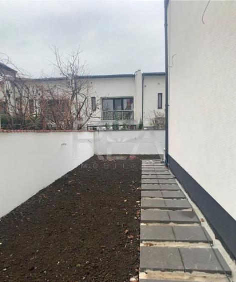 Casă individuală cu 5 camere cu Canalizare în Unirii