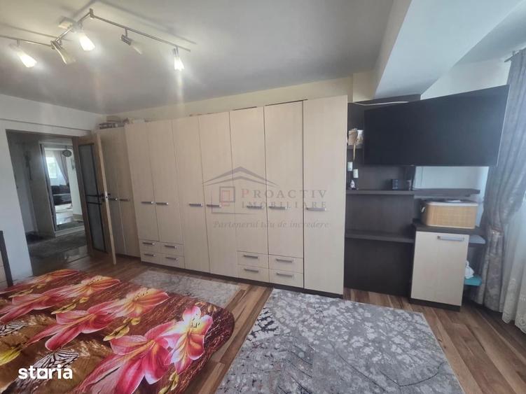 Apartament cu 3 camere în Șcheia
