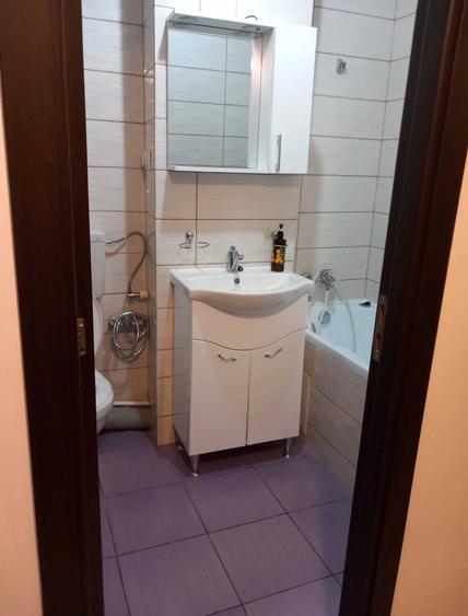 Apartament cu 2 camere decomandat în Păcii