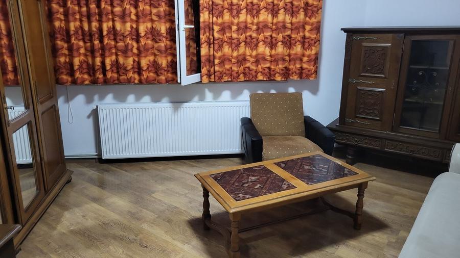 Casă cu 2 camere în Radu Negru