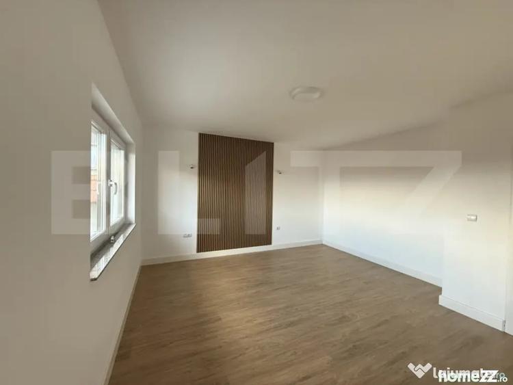 Casă cu 4 camere cu Teren 390 Mp în Botiz