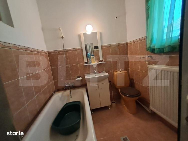 Casă cu 3 camere în Criș