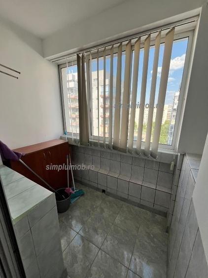 Garsonieră semidecomandată, mobilată în Titan