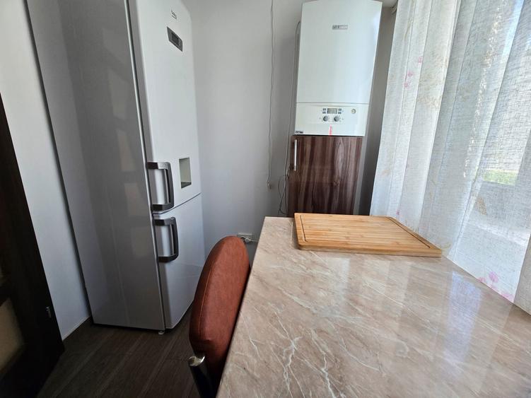 Apartament cu 2 camere decomandat în Ștefan cel Mare