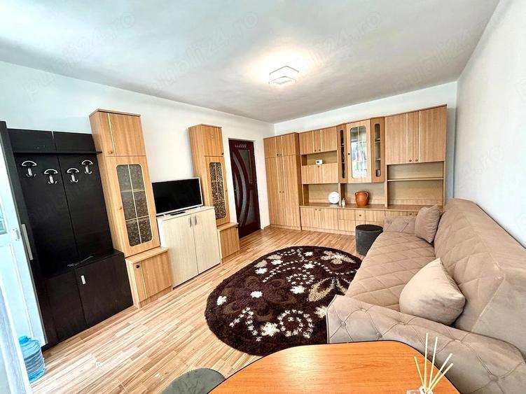 Apartament cu 2 camere decomandat, mobilat în Tomis Nord
