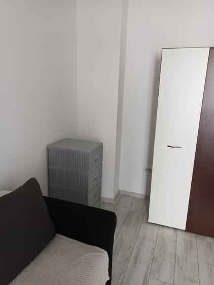 Garsonieră decomandată în Berceni