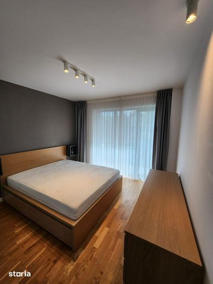Apartament cu 3 camere în Dămăroaia