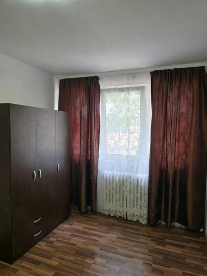 Apartament cu 2 camere semidecomandat în Eroii Revoluției