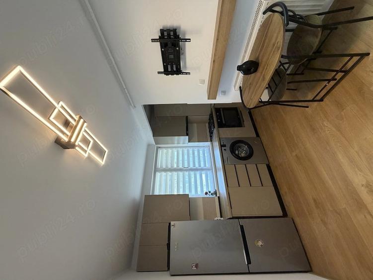 Apartament cu 2 camere semidecomandat în Baicului