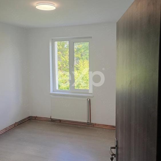 Apartament cu 2 camere semidecomandat, mobilat în Calea București