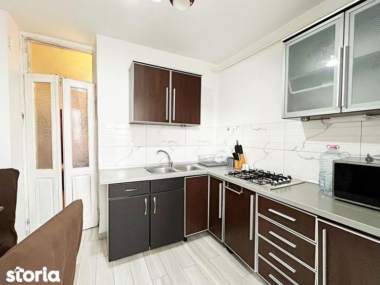 Apartament cu 3 camere decomandat în Decebal