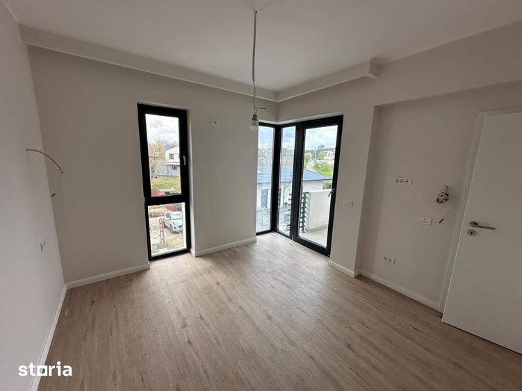 Casă cu 4 camere cu Teren 270 Mp în Mogoșoaia
