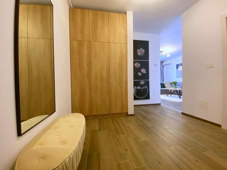 Apartament cu 2 camere decomandat, mobilat în Aradului
