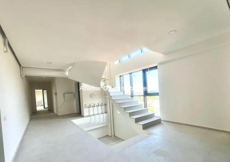 Apartament cu 2 camere decomandat în Andronache