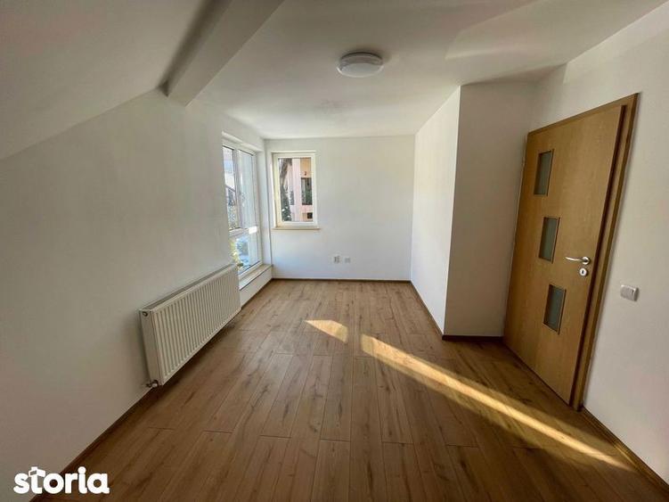 Casă cu 3 camere cu Teren 90 Mp în Noua