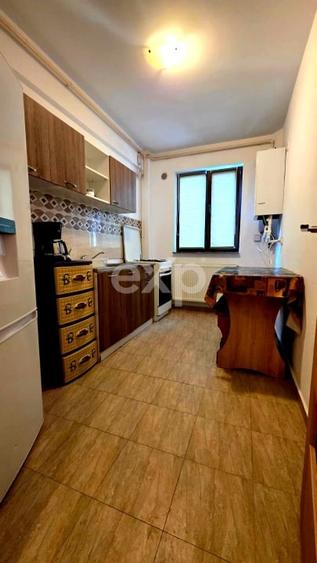 Apartament cu 2 camere decomandat, mobilat în Trivale