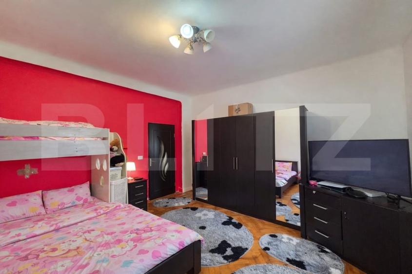 Apartament 2 camere, decomandat, 63 mp, Zona Piata 1 Mai ! - 2