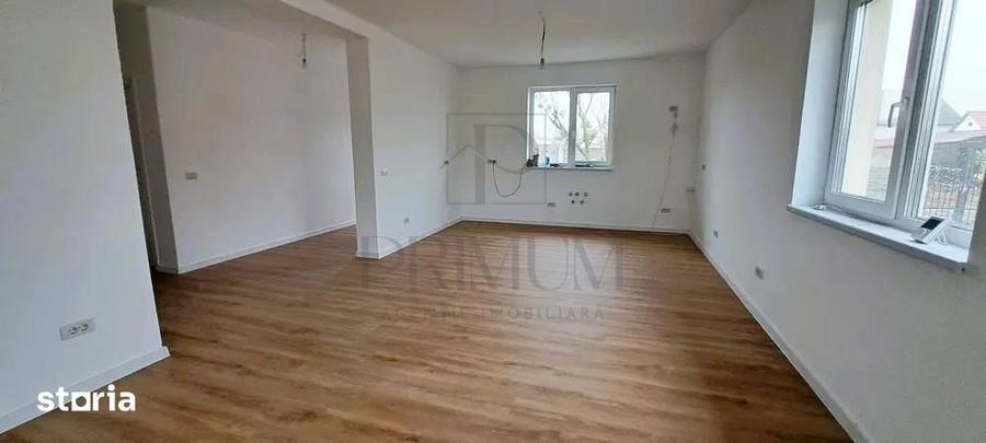 Casă cu 4 camere cu Teren 560 Mp în Șag