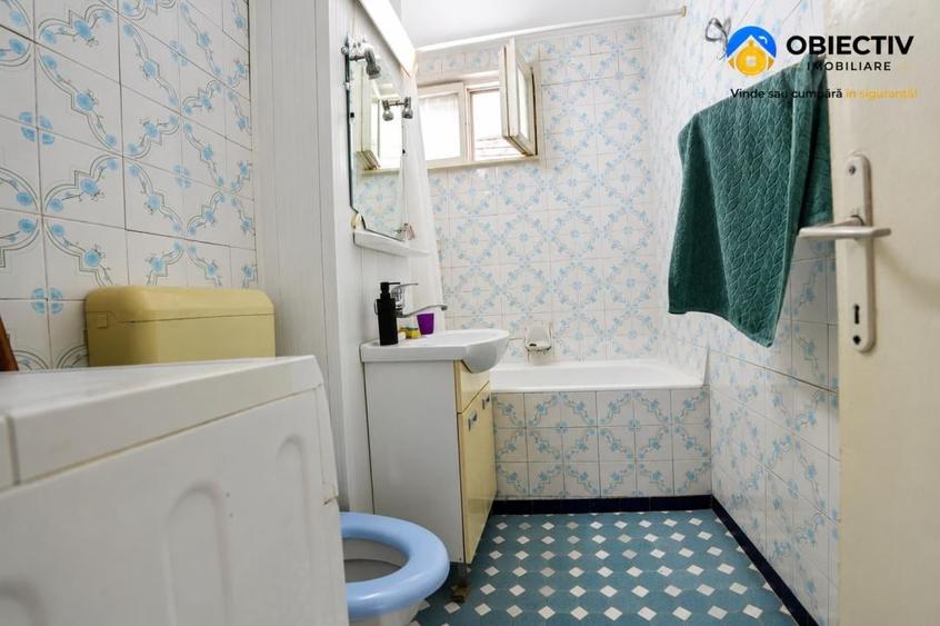 Apartament cu 3 camere decomandat în Dărmănești